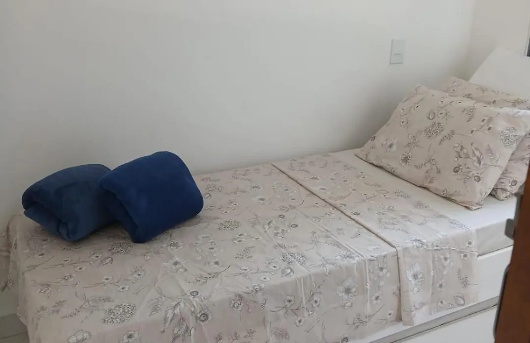 Excelente apartamento - Itaguá-1